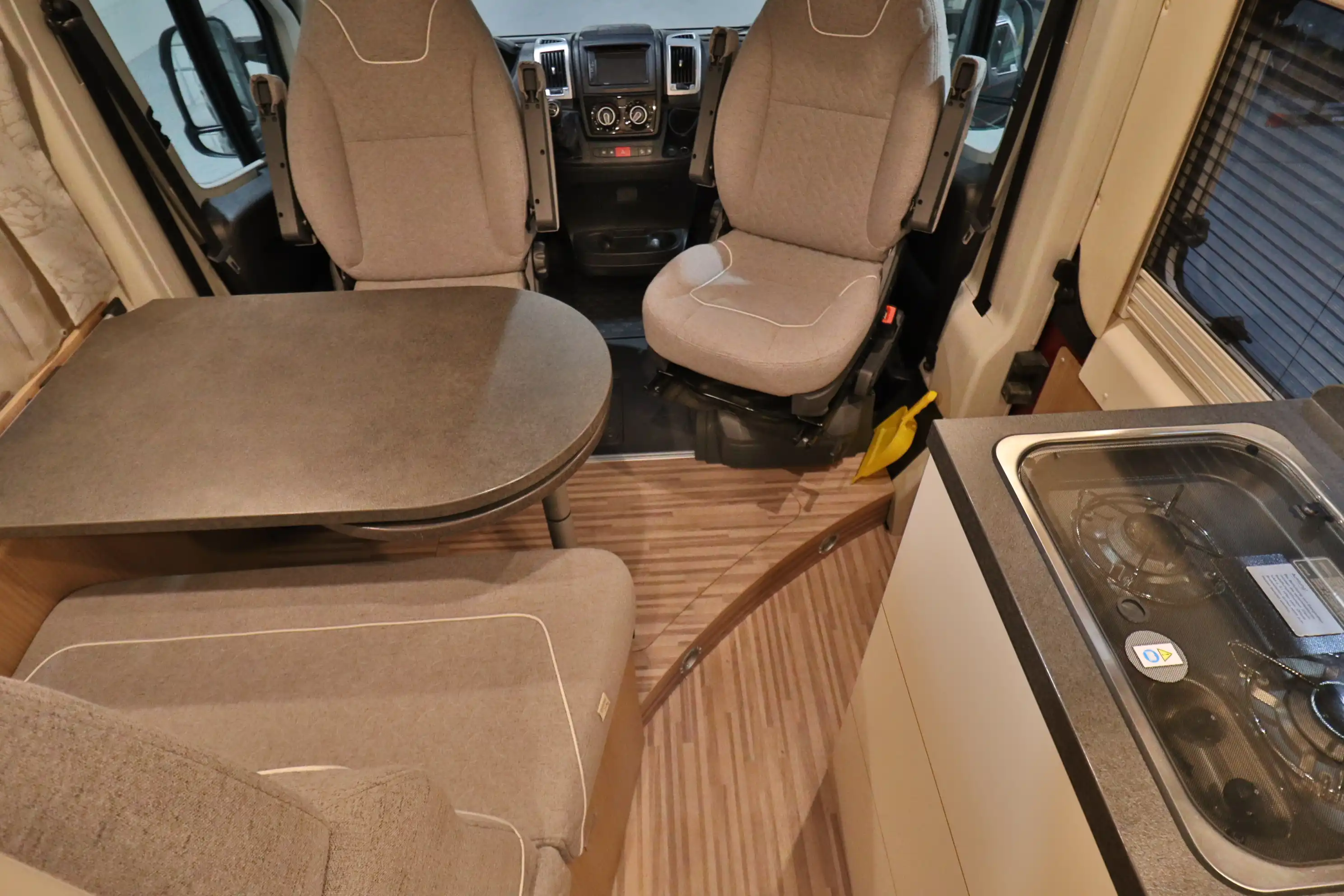CARTHAGO Malibu Van 640 LE First Class